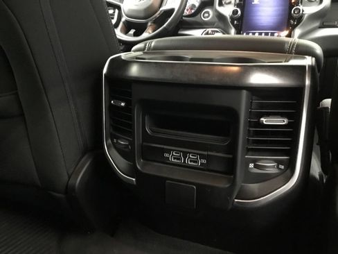 Used 2023 RAM 1500 Big Horn AWD/4WD image 19