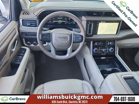 Used 2023 GMC Yukon Denali image 11