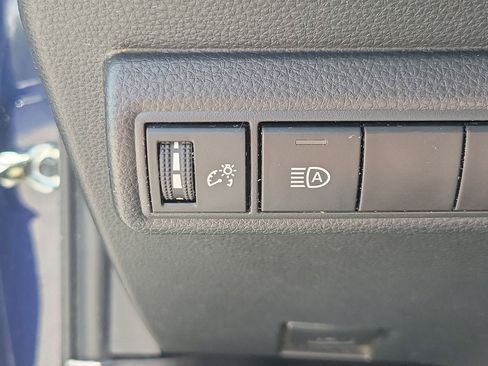 Used 2024 Toyota Corolla LE FWD image 30