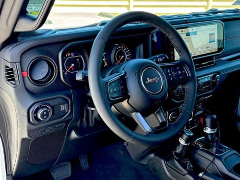 New 2026 Jeep Gladiator Rubicon w/ Safety Group image 8