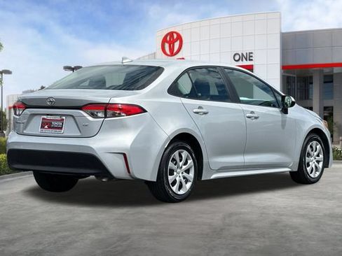 Certified 2024 Toyota Corolla LE FWD image 5