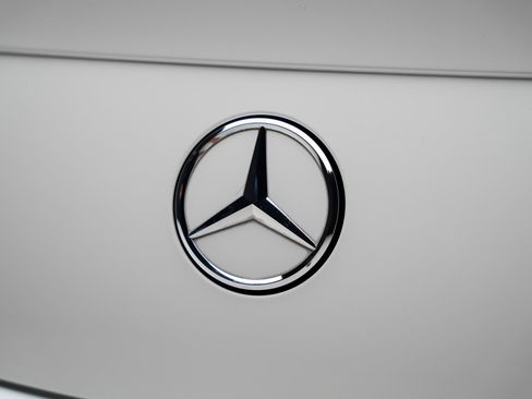Used 2020 Mercedes-Benz E 450 Cabriolet image 32