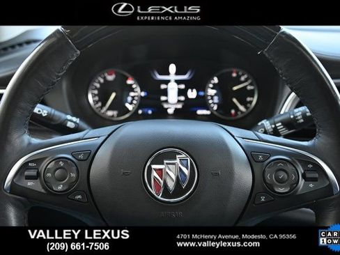 Used 2021 Buick Enclave Avenir w/ Avenir Technology Package image 12