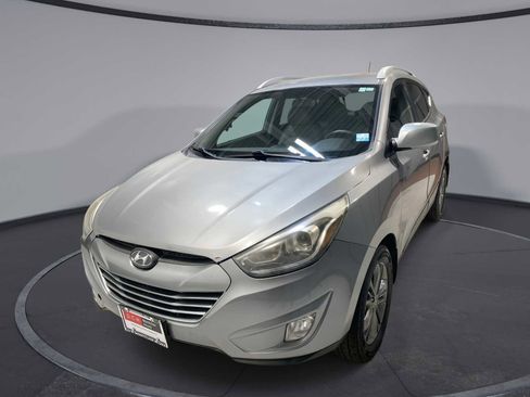 Used 2014 Hyundai Tucson SE image 1