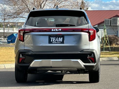 New 2026 Kia Seltos S image 5