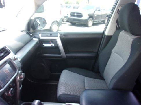 Used 2022 Chevrolet Silverado 2500 LT w/ Convenience Package AWD/4WD image 93