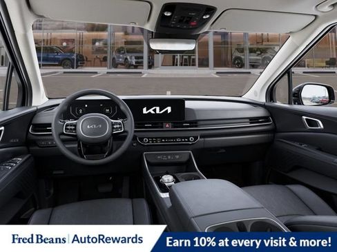 New 2025 Kia Carnival SX FWD image 19