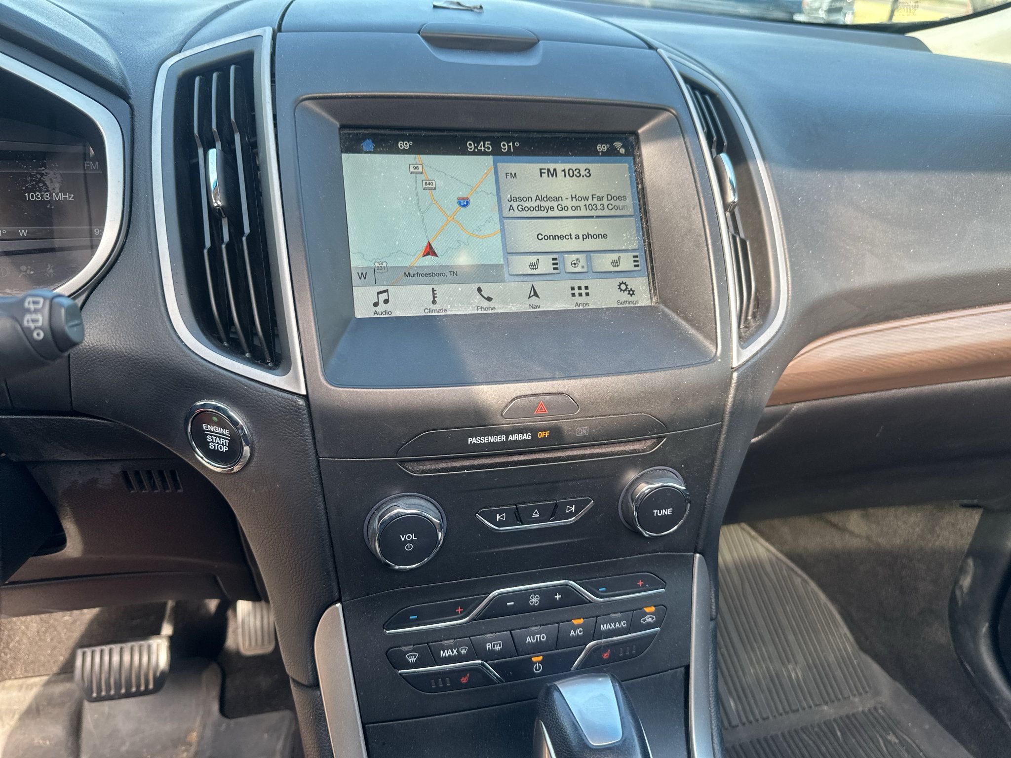 Used 2018 Ford Edge SEL w/ Equipment Group 201A AWD/4WD image 27