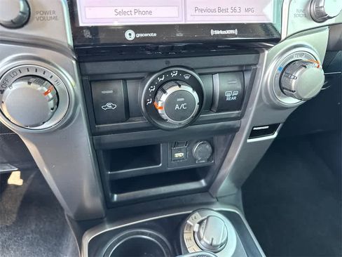 Used 2022 Toyota 4Runner TRD Sport image 28