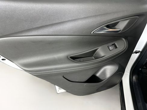 Used 2025 Buick Encore GX Preferred image 25