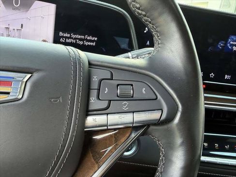 Used 2024 Cadillac Escalade ESV Premium Luxury Platinum AWD/4WD image 26