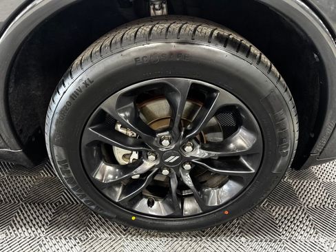 Used 2024 Dodge Durango GT w/ Blacktop Package image 18