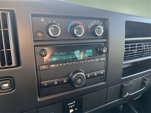 Used 2023 Chevrolet Express 2500 w/ Driver Convenience Package image 18
