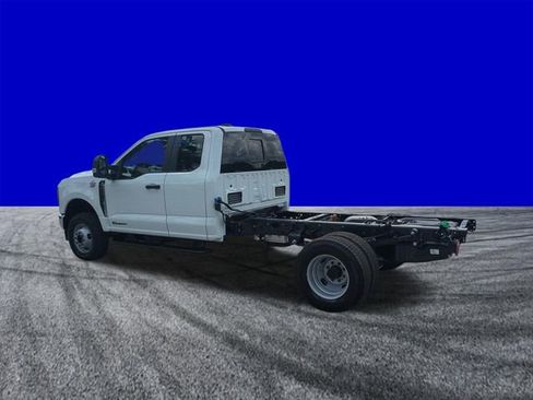 New 2025 Ford F350 XL w/ XL Chrome Package AWD/4WD image 6