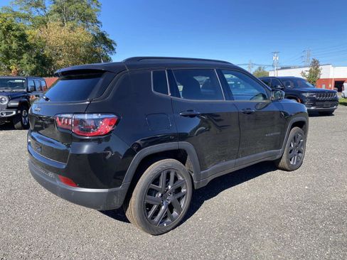 New 2026 Jeep Compass Limited image 3