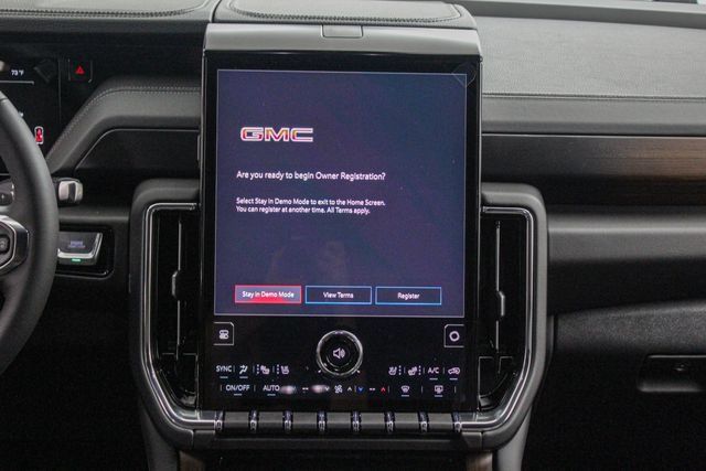 New 2026 GMC Yukon Denali w/ Denali Reserve Package AWD/4WD image 22