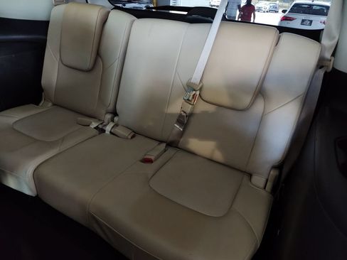 Used 2022 Nissan Armada Platinum RWD image 38