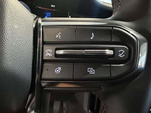 Used 2024 GMC Acadia AT4 w/ Super Cruise Package image 29