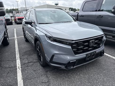 Used 2024 Honda CR-V Sport-L image 2