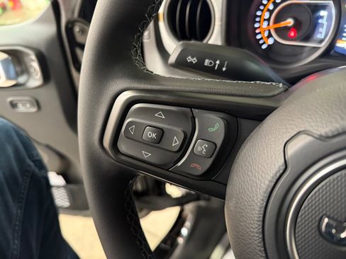 New 2026 Jeep Gladiator Sport image 23