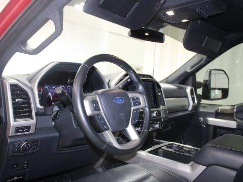 Used 2022 Ford F250 Lariat w/ Lariat Ultimate Package AWD/4WD image 26