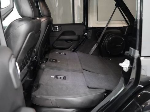 Used 2023 Jeep Wrangler Unlimited Rubicon 392 w/ Xtreme Recon 35" Tire Package AWD/4WD image 39