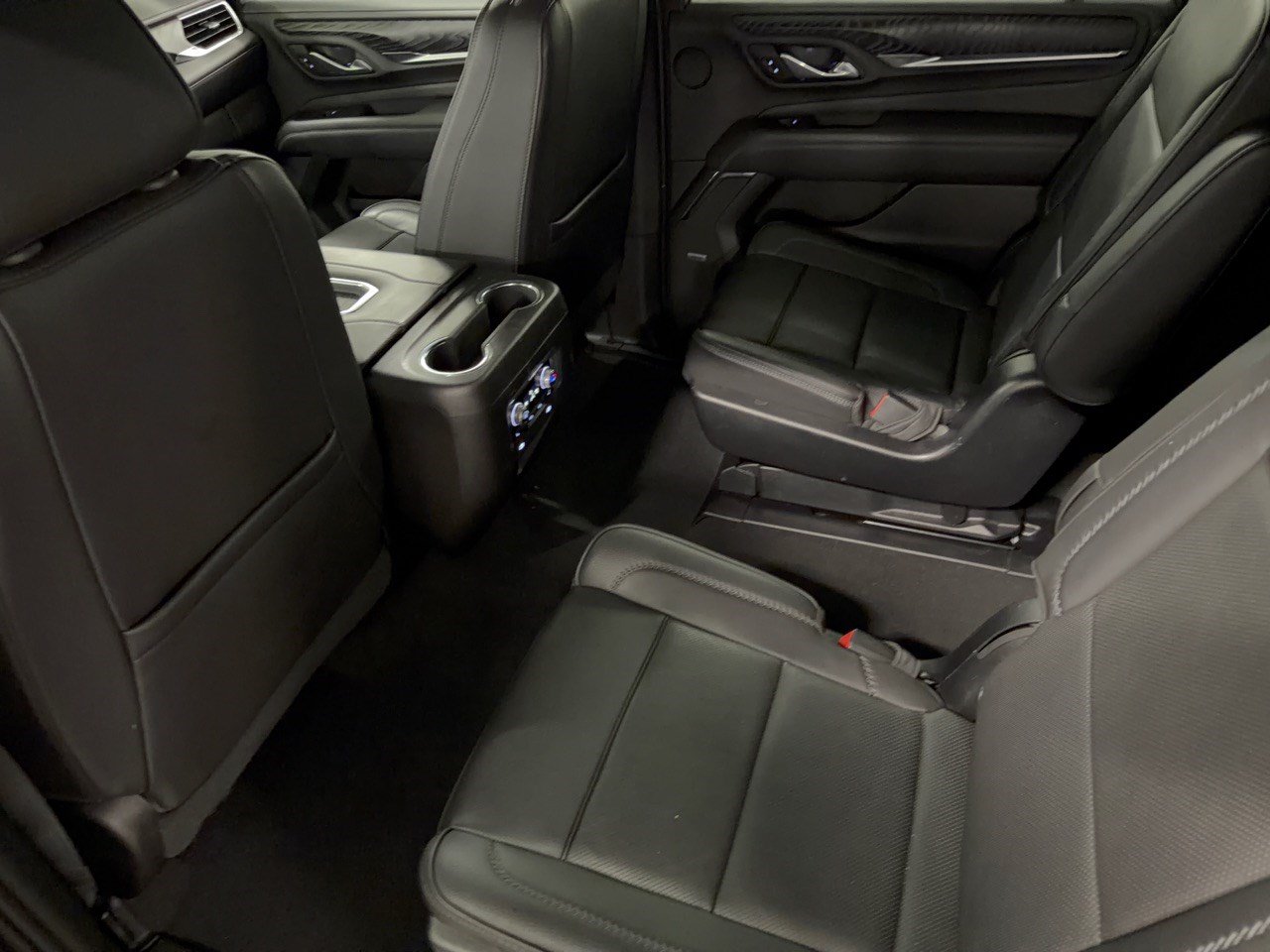 Used 2022 GMC Yukon XL Denali w/ Max Trailering Package RWD image 25