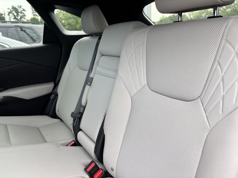 Used 2024 Lexus RX 350h w/ Convenience Package AWD/4WD image 32