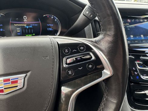 Used 2019 Cadillac Escalade Platinum w/ Escalade Sport Edition AWD/4WD image 19
