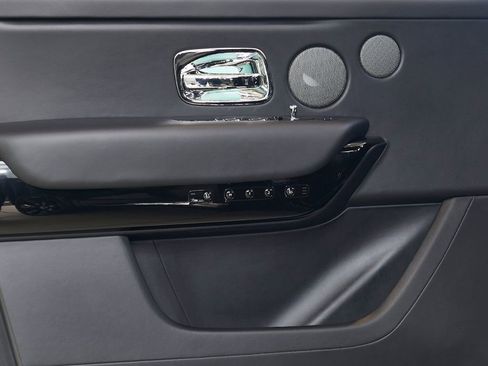 Certified 2024 Rolls-Royce Cullinan AWD/4WD image 14