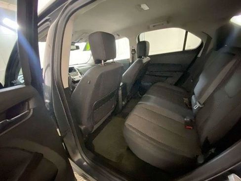 Used 2017 Chevrolet Equinox LT FWD image 33