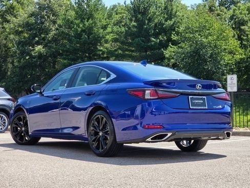 Used 2024 Lexus ES 350 w/ Accessory Package (Z1) FWD image 23