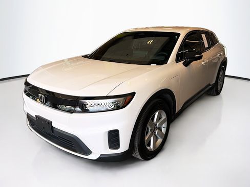 Used 2024 Honda Prologue EX image 3