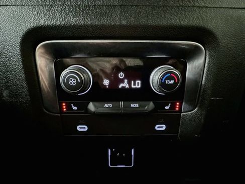 Used 2022 Chevrolet Tahoe RST w/ Sport Performance Package AWD/4WD image 25