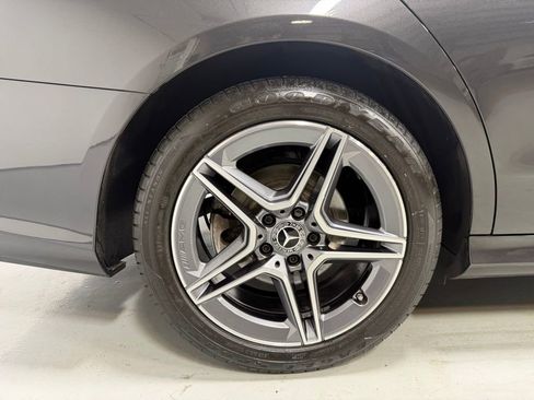 Used 2023 Mercedes-Benz E 350 4MATIC Sedan image 15
