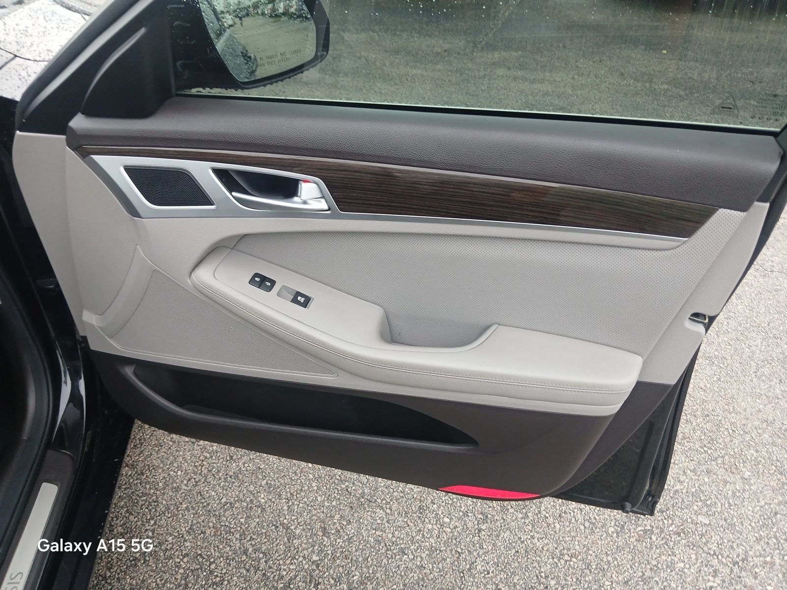 Used 2018 Genesis G80 3.8 RWD image 16