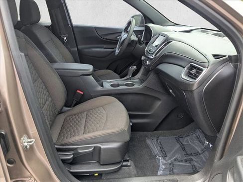 Used 2019 Chevrolet Equinox LT FWD image 19