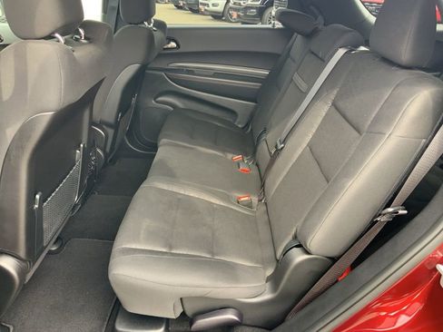 Used 2025 Dodge Durango GT w/ Blacktop Package image 16