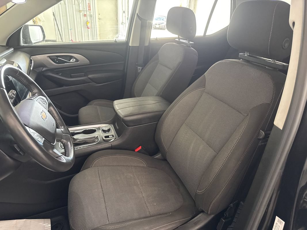 Used 2018 Chevrolet Traverse LT AWD/4WD image 9