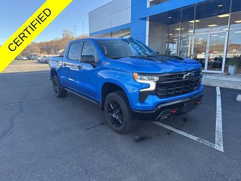 Used 2025 Chevrolet Silverado 1500 LT Trail Boss w/ Protection Package AWD/4WD image 1