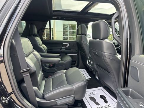 New 2025 Ford Expedition Platinum w/ Stealth Performance Package image 16