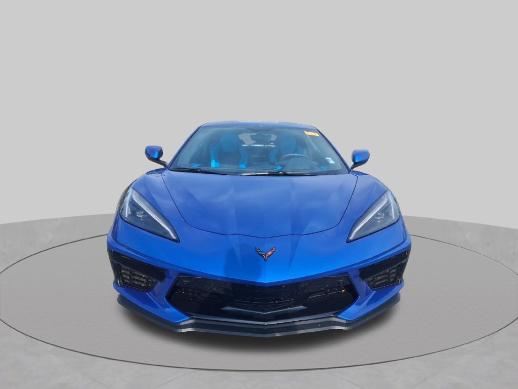 Used 2021 Chevrolet Corvette Stingray Premium Cpe w/ Z51 Performance Package RWD image 2