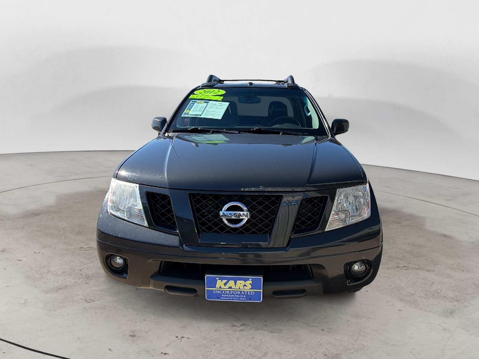 Used 2012 Nissan Frontier PRO-4X w/ Pro-4x Luxury Pkg AWD/4WD image 2