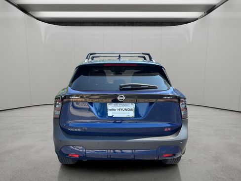 Used 2025 Nissan Kicks SR FWD image 4