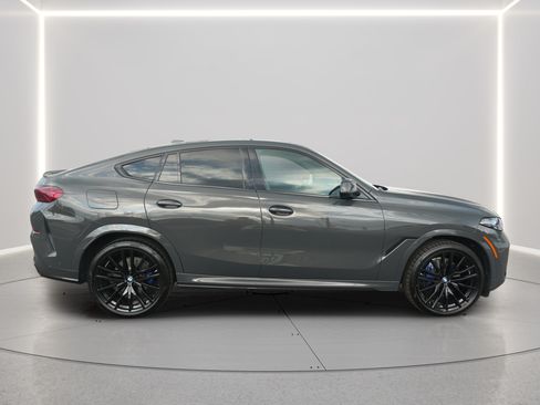 Used 2026 BMW X6 xDrive40i w/ Executive Package AWD/4WD image 10