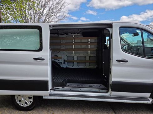 Used 2025 Ford Transit 250 Low Roof w/ Exterior Upgrade Package RWD image 26