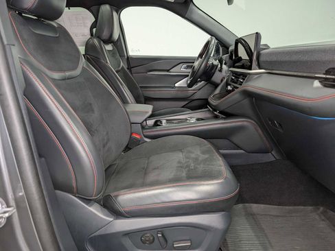 Certified 2025 Ford Explorer ST AWD/4WD image 45