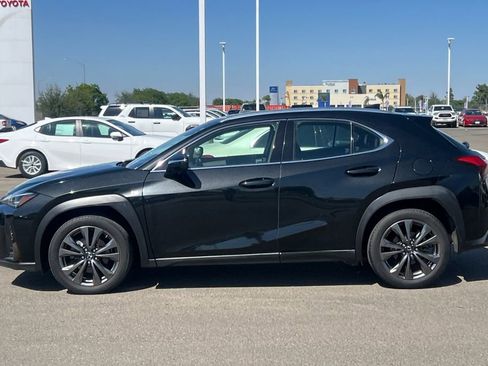 Used 2019 Lexus UX 200 F Sport w/ F Sport Premium Package FWD image 9