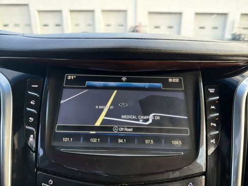 Used 2018 Cadillac Escalade ESV Luxury image 24