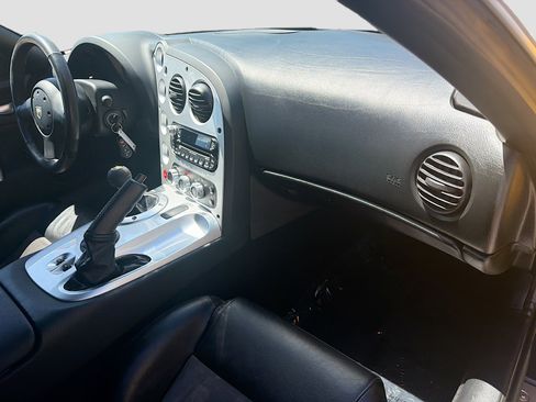 Used 2005 Dodge Viper SRT-10 RWD image 22